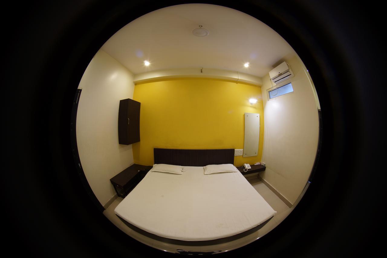 Vitthal Inn Pandharpur Bagian luar foto